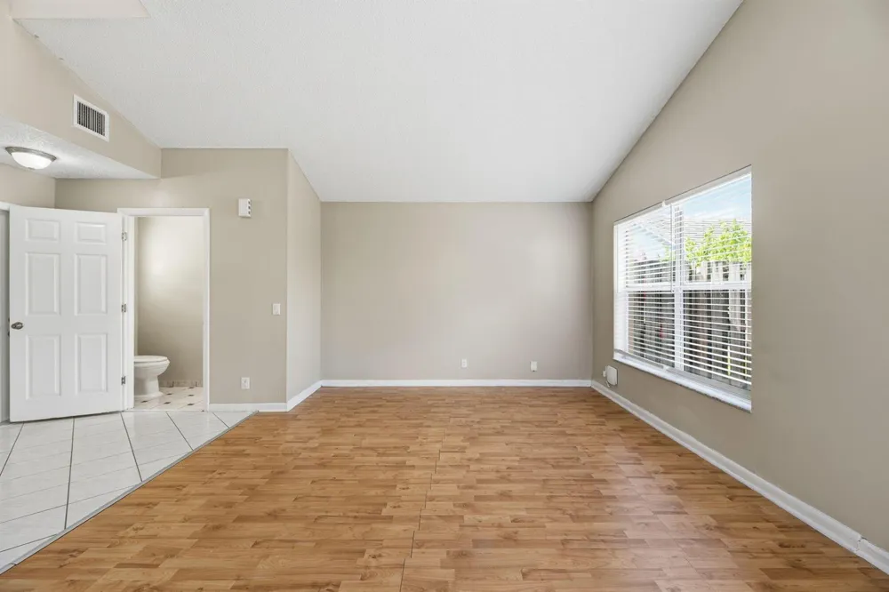 2716 Arrowwood Court Davie, FL 33328