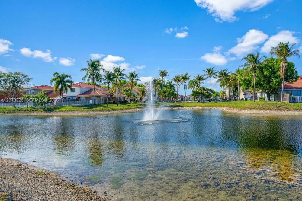 16634 SW 48th Ter #16634 Miami, FL 33185