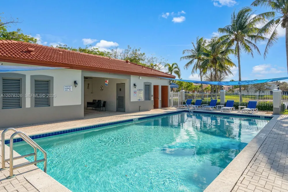 16634 SW 48th Ter #16634 Miami, FL 33185