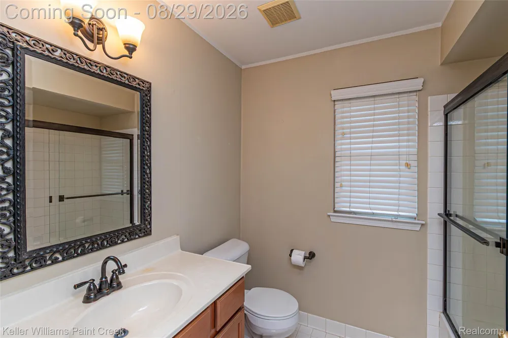 4341 Berkshire Drive #110 Sterling Heights City, MI 48314