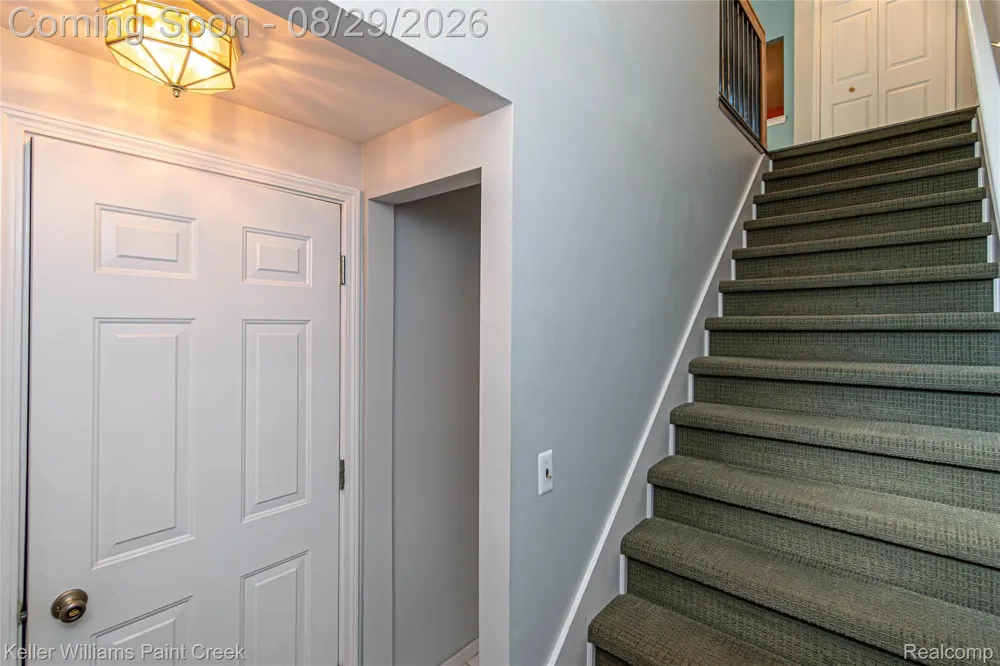 4341 Berkshire Drive #110 Sterling Heights City, MI 48314