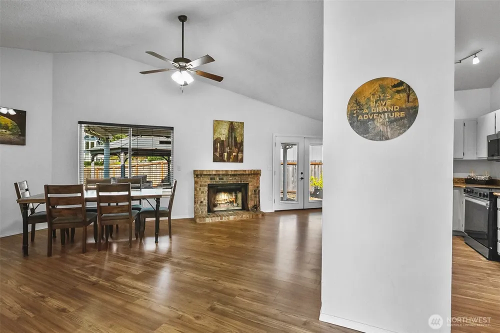 11510 SE 215th Street Kent, WA 98031