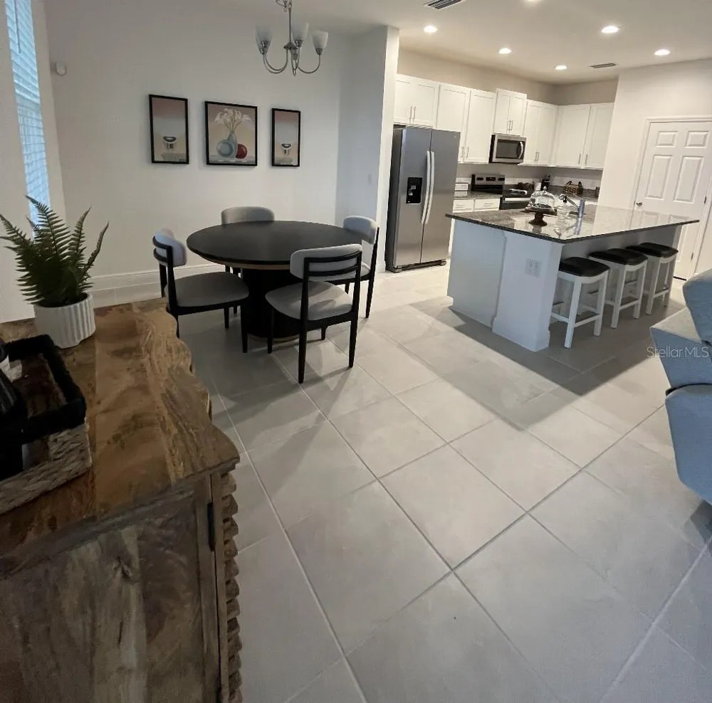 7118 ROLLING LEAF ROAD Groveland, FL 34736