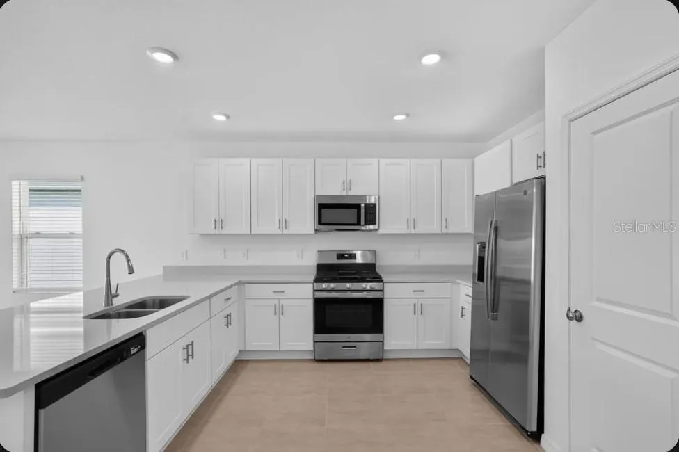 9316 CHISWELL TRAIL Palmetto, FL 34221