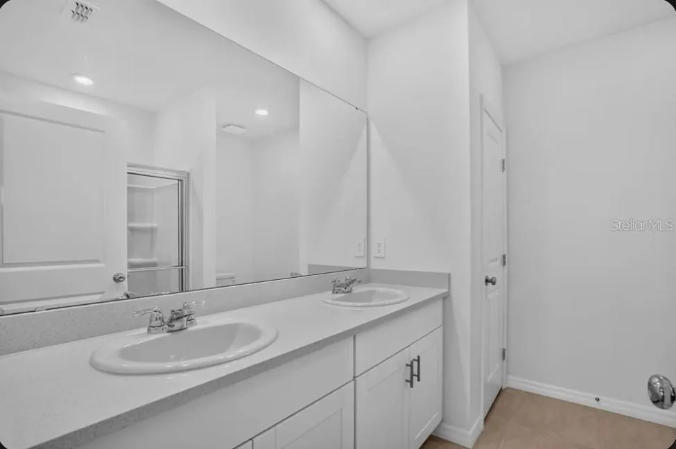 9316 CHISWELL TRAIL Palmetto, FL 34221
