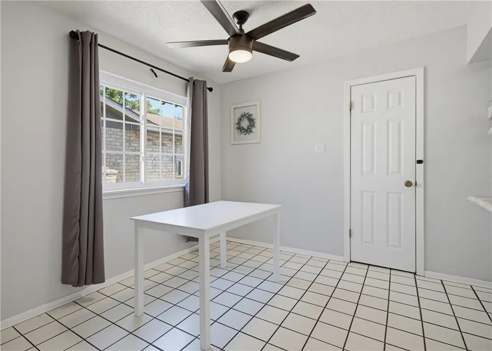 3809 Whitney Drive Corpus Christi, TX 78410