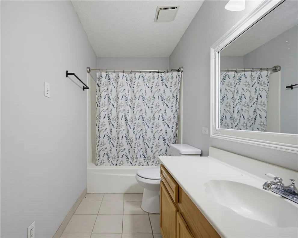 3809 Whitney Drive Corpus Christi, TX 78410