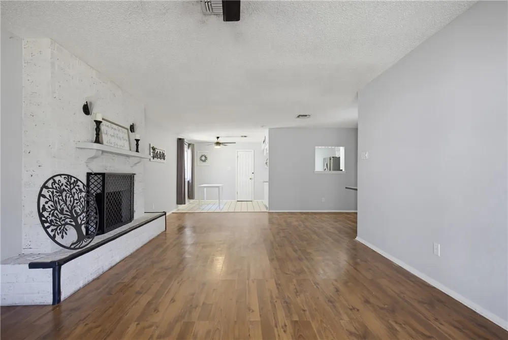 3809 Whitney Drive Corpus Christi, TX 78410