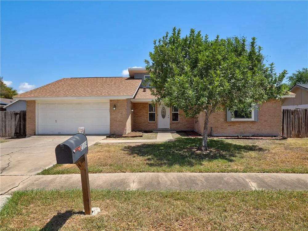 2114 Matagorda Drive Portland, TX 78374