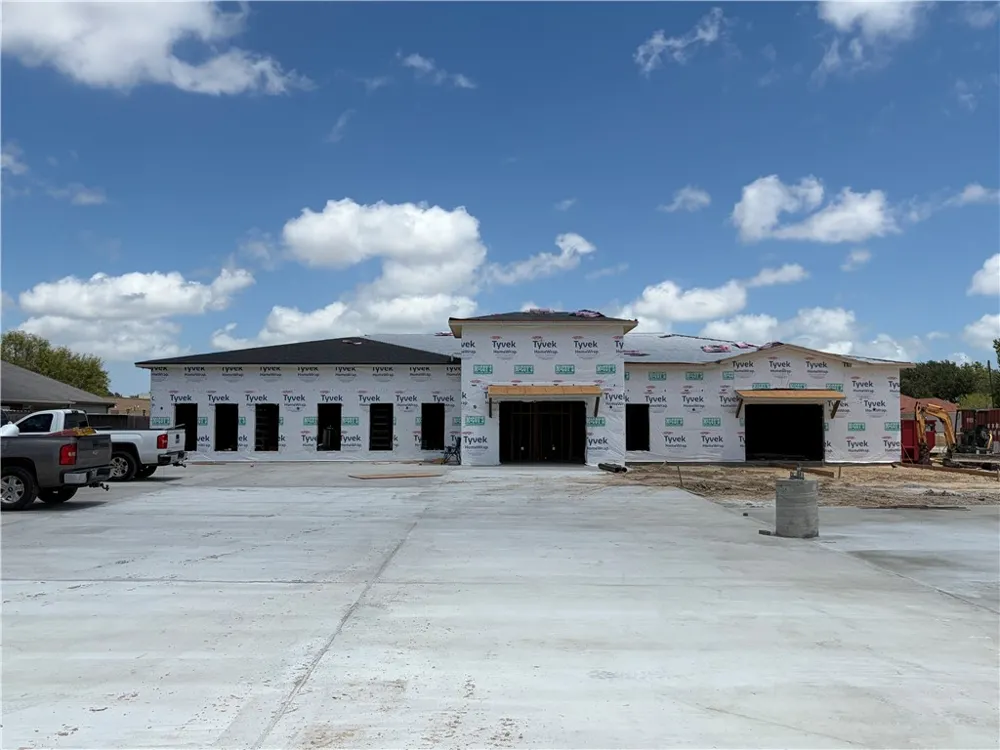 5050 Yorktown Boulevard #102 Corpus Christi, TX 78413