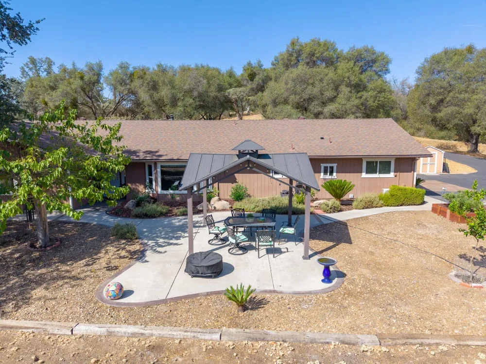 44585 Spring Hill Road Coarsegold, CA 93614