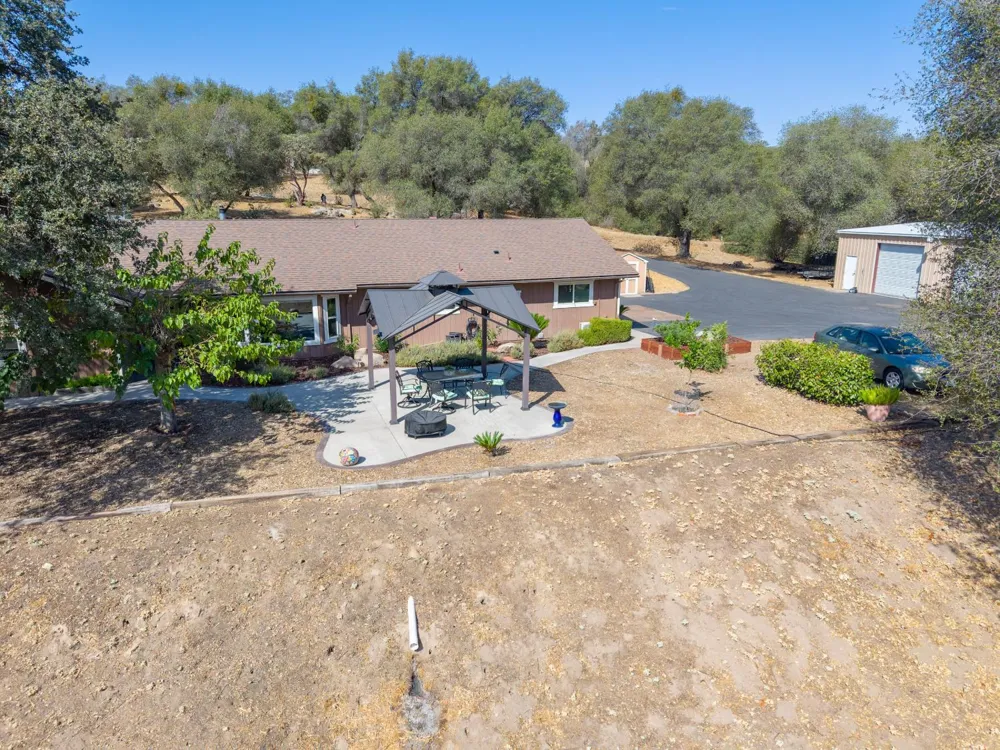 44585 Spring Hill Road Coarsegold, CA 93614