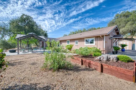 44585 Spring Hill Road