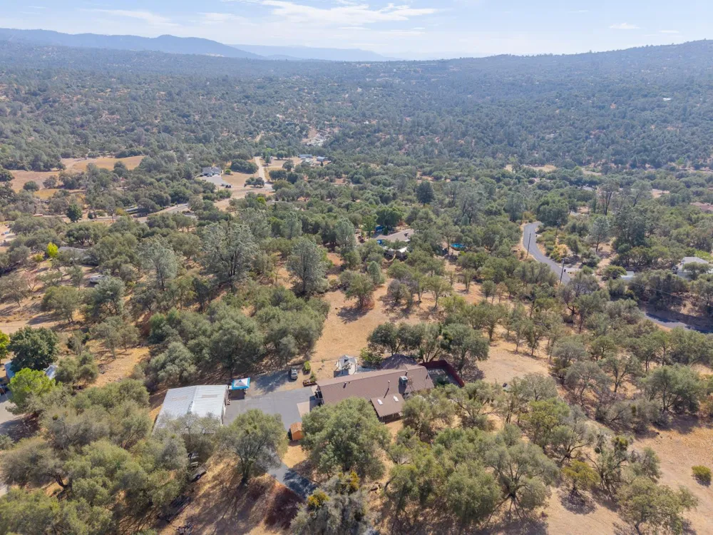 44585 Spring Hill Road Coarsegold, CA 93614