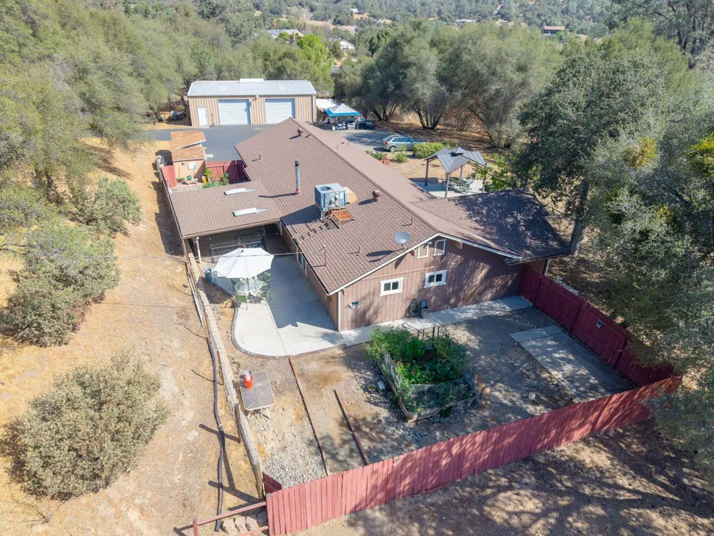 44585 Spring Hill Road Coarsegold, CA 93614
