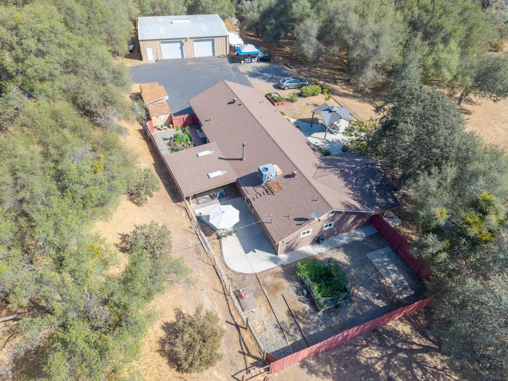 44585 Spring Hill Road Coarsegold, CA 93614