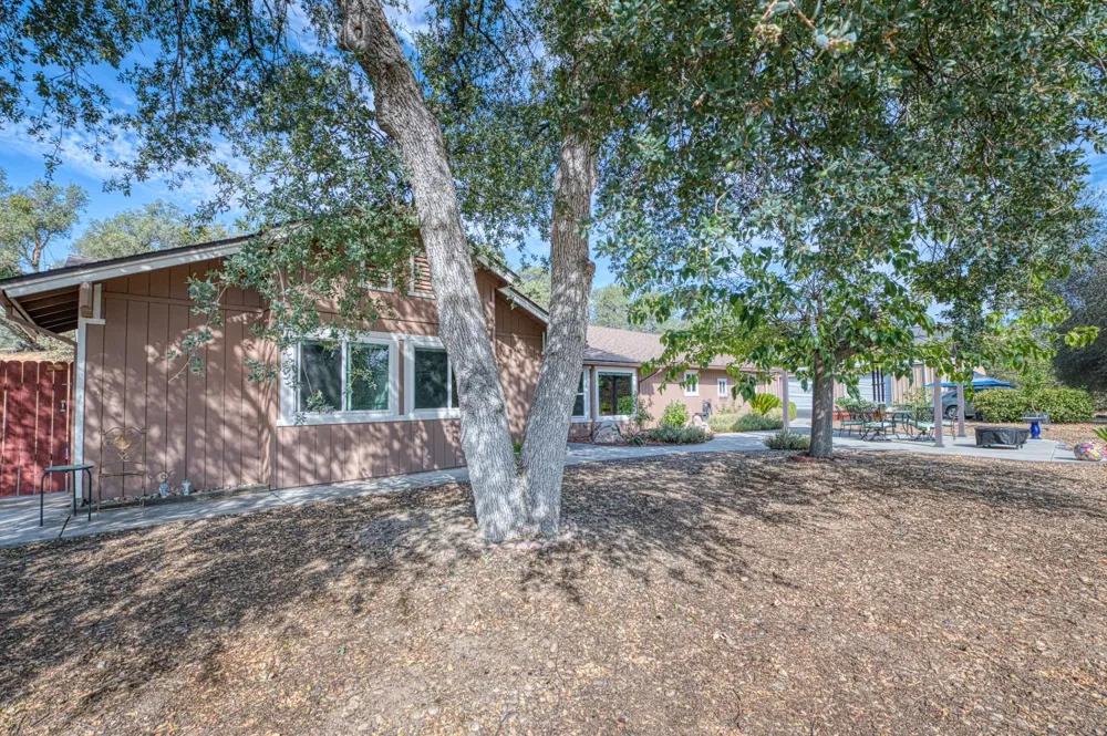44585 Spring Hill Road Coarsegold, CA 93614