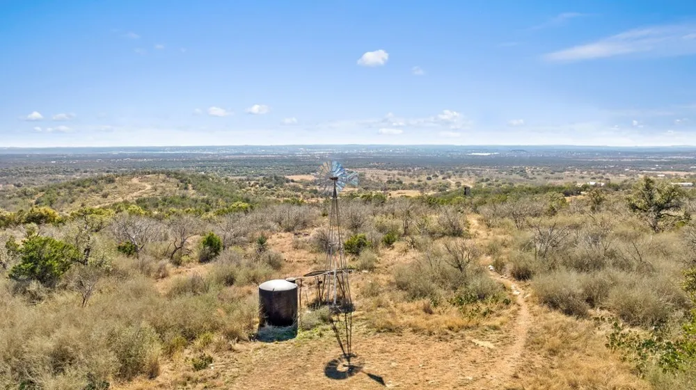 1101 Crider Road Marble Falls, TX 78654