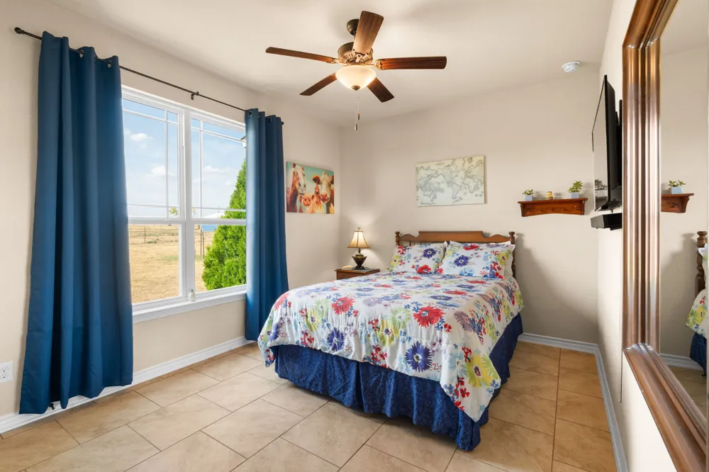 3083 HWY 138 Florence, TX 76527