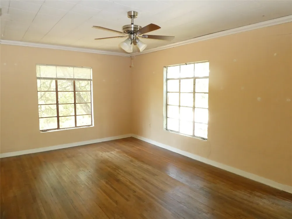 4005 Maplewood Avenue #B Austin, TX 78722