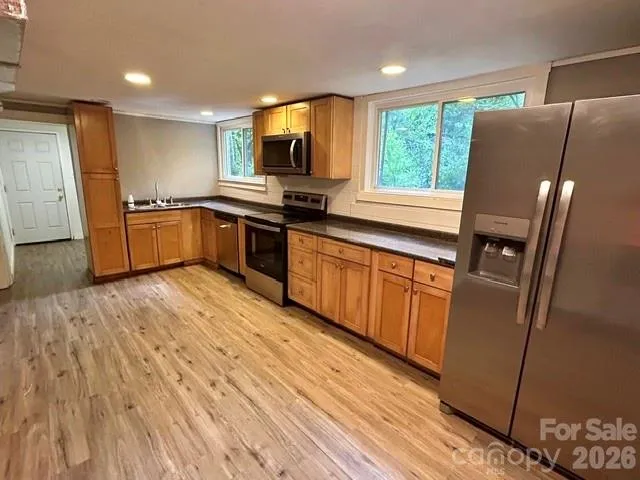 62 Kinard Lane Penrose, NC 28766