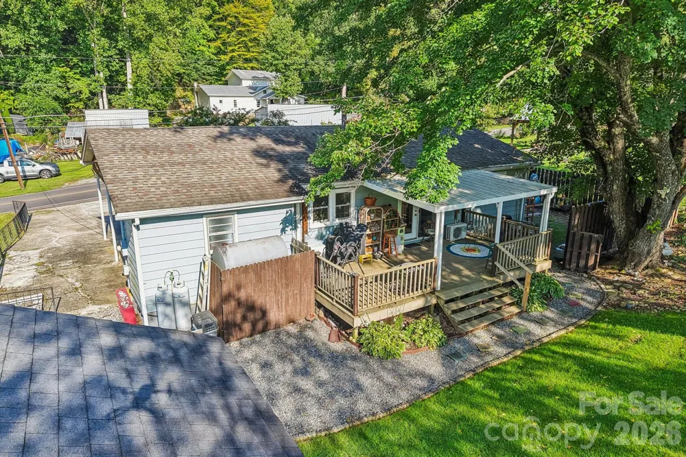 550 Lickstone Road Waynesville, NC 28786