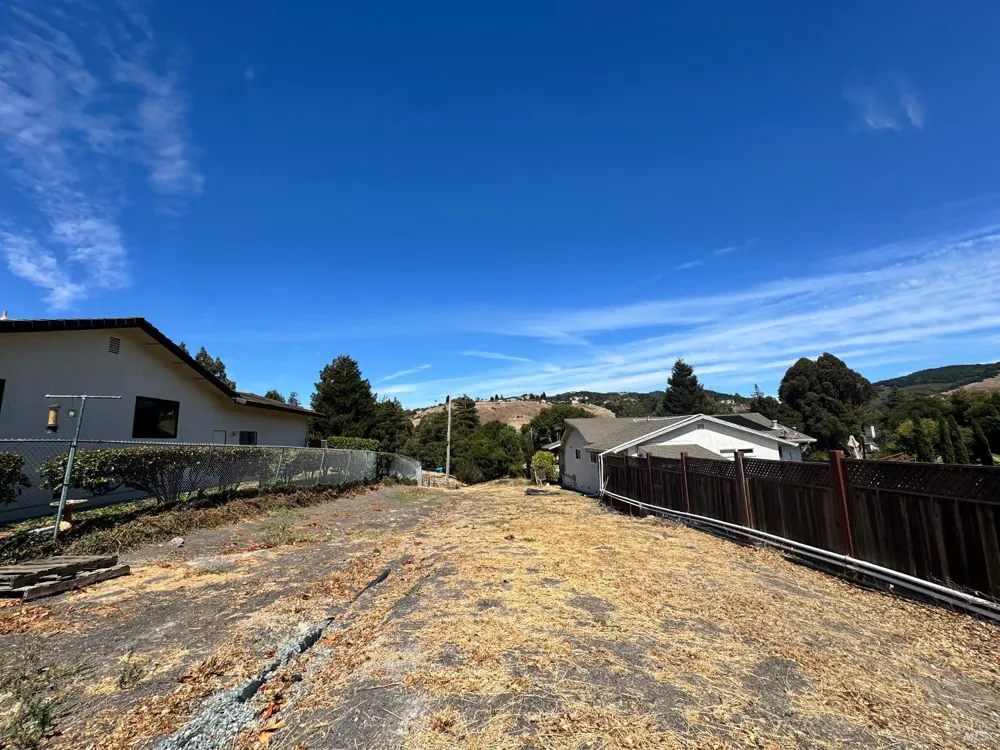 San Pablo Dam Road El Sobrante, CA 94803