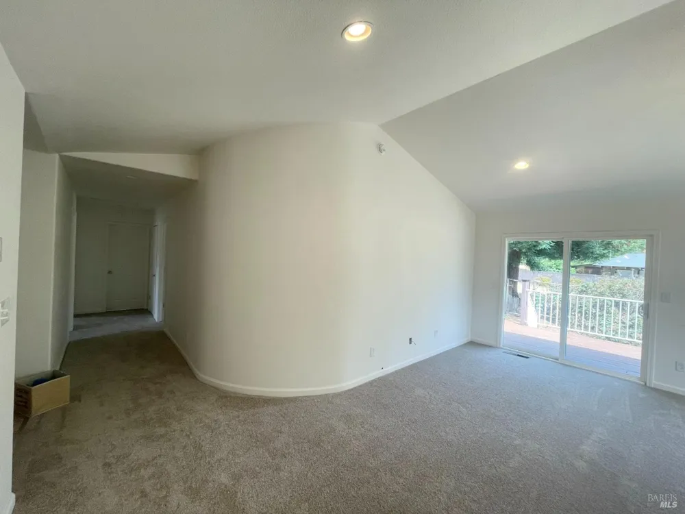 10324 Walnut Way Kelseyville, CA 95451