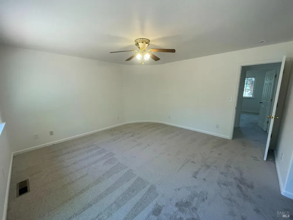 10324 Walnut Way Kelseyville, CA 95451