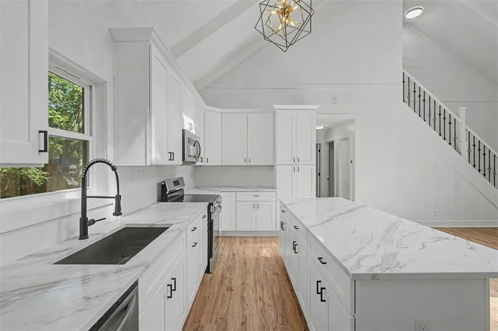 1741 Lucy Drive NW Kennesaw, GA 30152