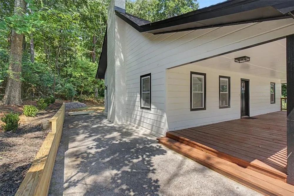 1741 Lucy Drive NW Kennesaw, GA 30152