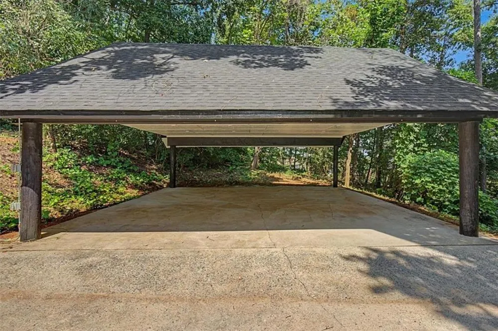1741 Lucy Drive NW Kennesaw, GA 30152