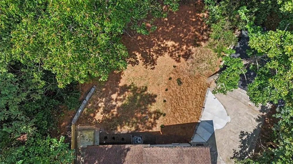 1741 Lucy Drive NW Kennesaw, GA 30152