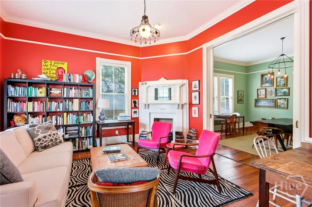 19 E 39th Street Savannah, GA 31401