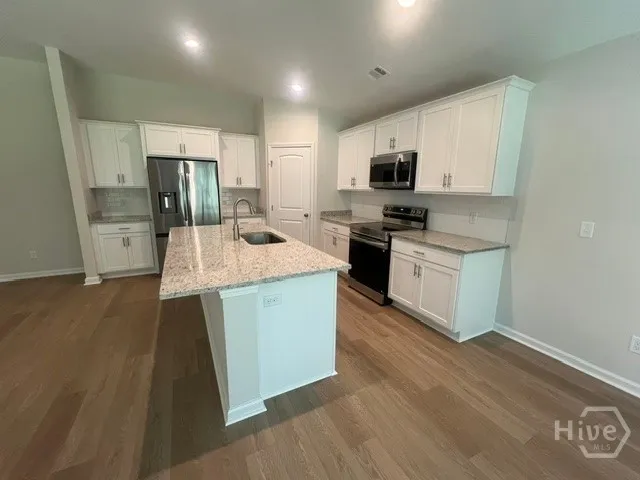 128 Lakeview Pines Way Statesboro, GA 30461