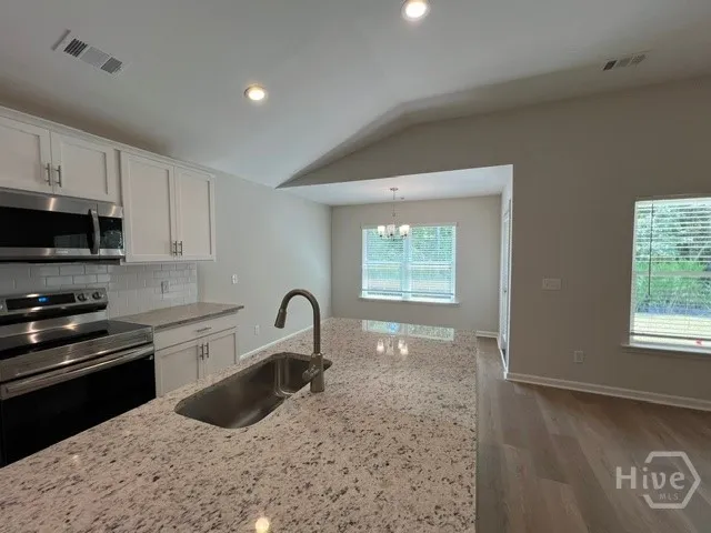 128 Lakeview Pines Way Statesboro, GA 30461