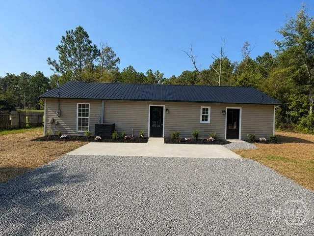 81 Daphney Lane Statesboro, GA 30458