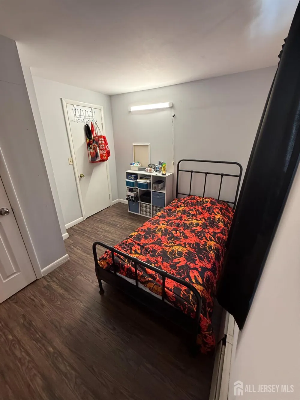 20 Lincoln Avenue Carteret, NJ 07008