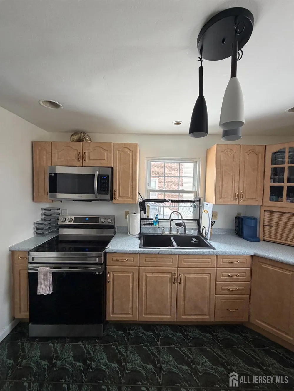 20 Lincoln Avenue Carteret, NJ 07008
