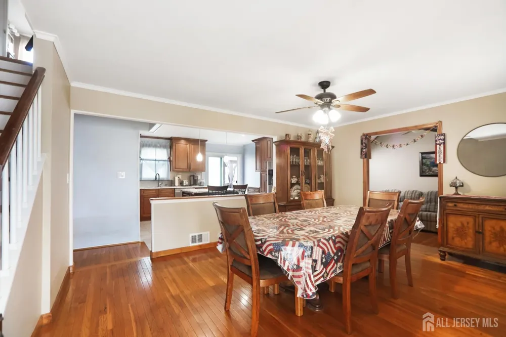 354 Colonia Boulevard Colonia, NJ 07067