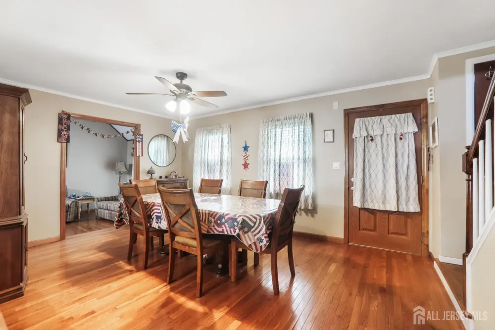 354 Colonia Boulevard Colonia, NJ 07067