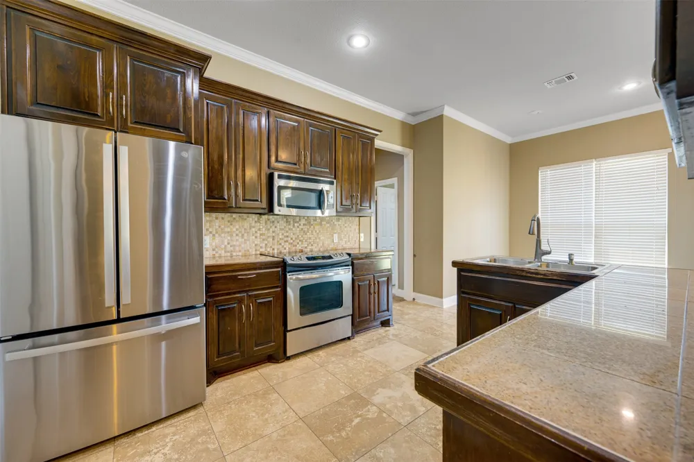1025 Braydan Reno, TX 75462