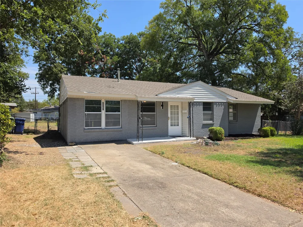 1007 Quincy Circle Garland, TX 75040
