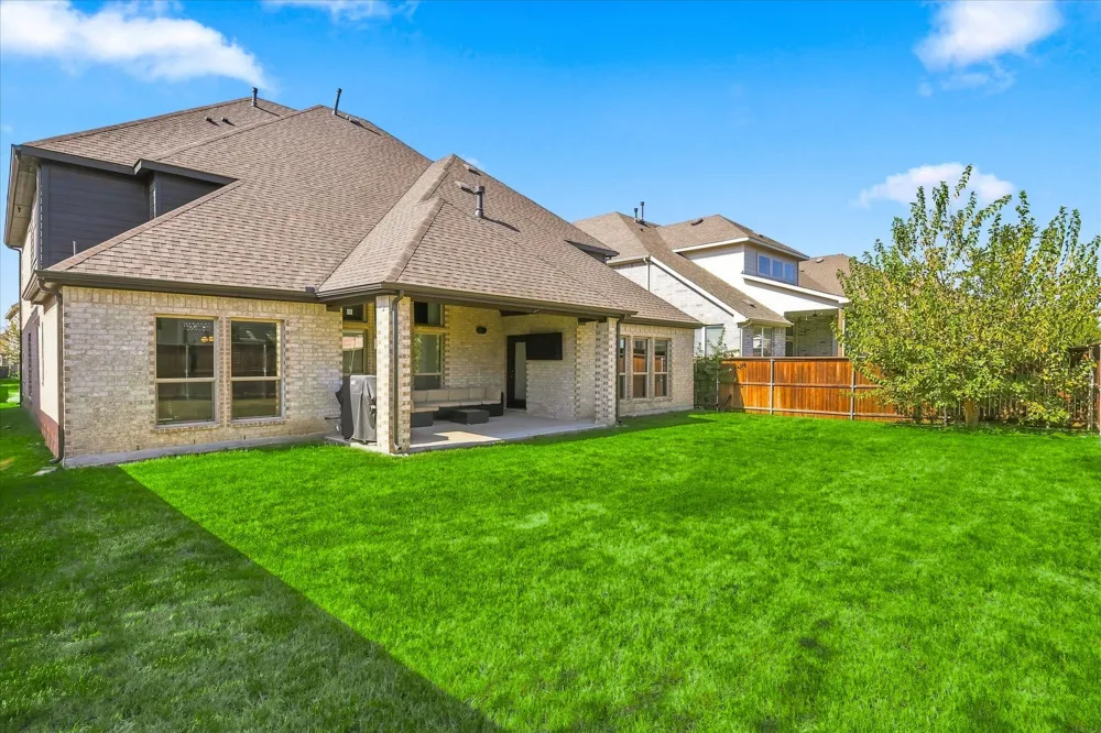 524 Long Meadow Drive Haslet, TX 76052