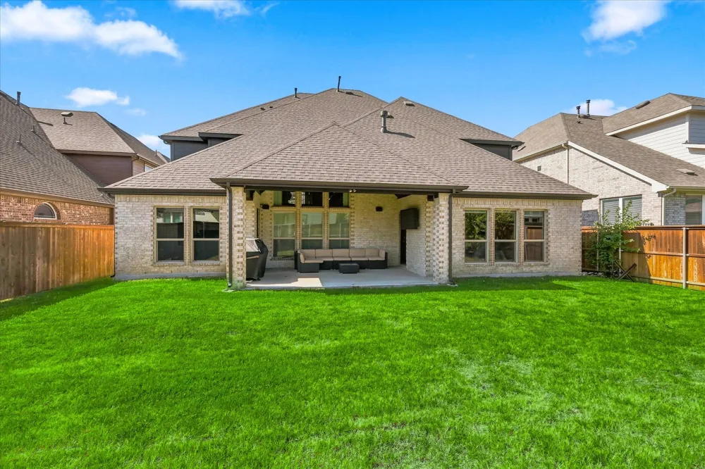 524 Long Meadow Drive Haslet, TX 76052