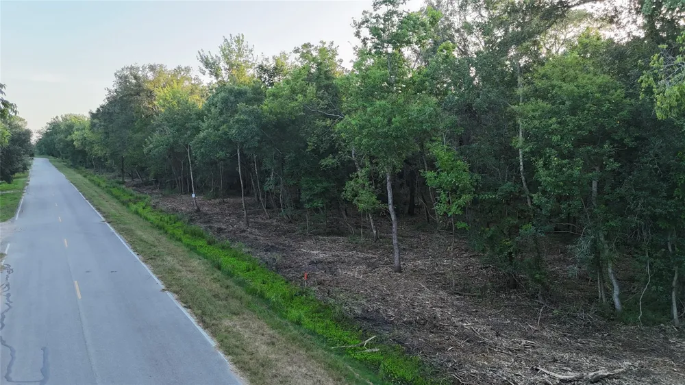 County Road 647 Guy, TX 77444