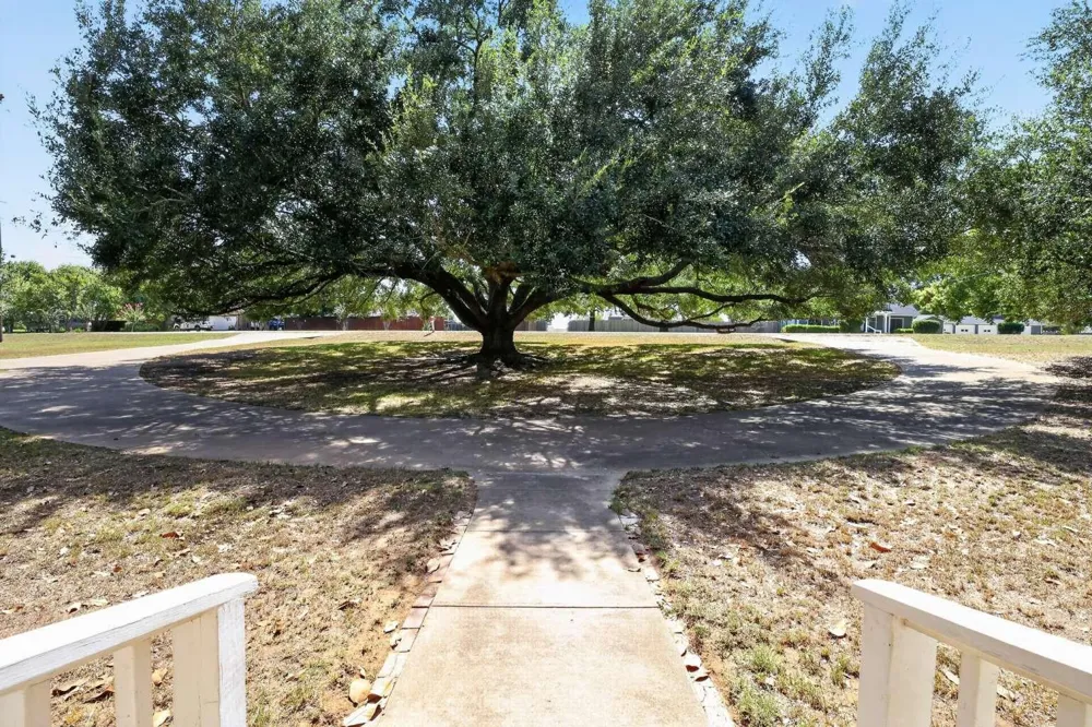 3507 Azalea Street Brenham, TX 77833