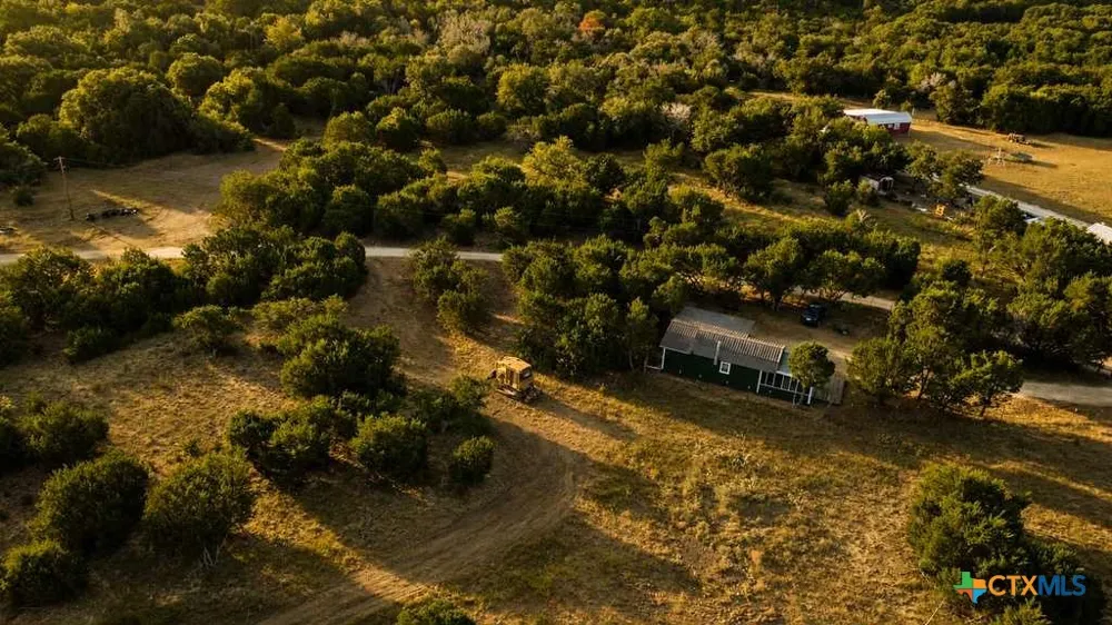 1098 Winter Road Gatesville, TX 76528