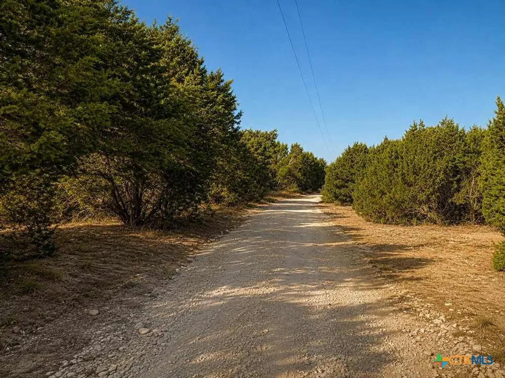 1098 Winter Road Gatesville, TX 76528