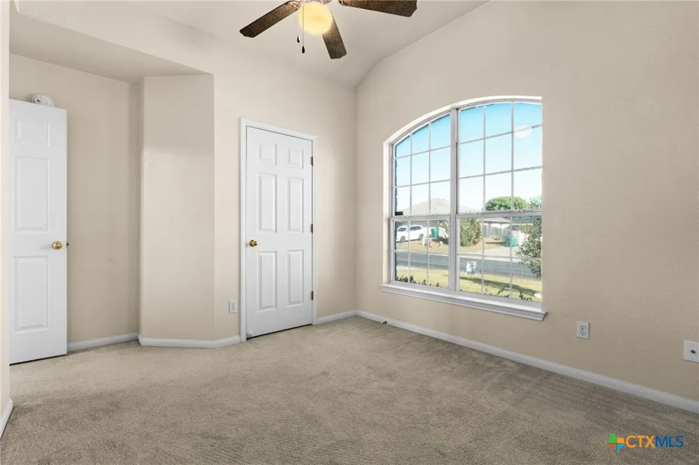 211 Sims Ridge Drive Nolanville, TX 76559